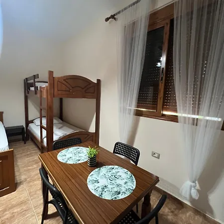 Andrea Appartement *