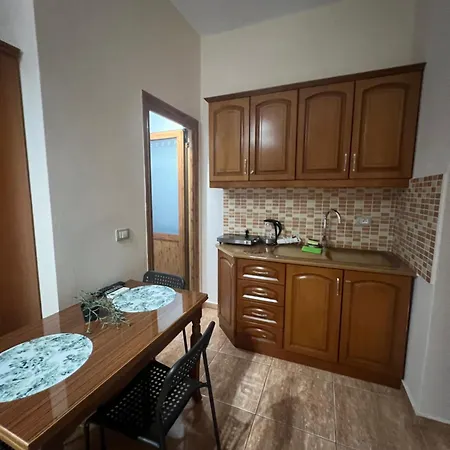 Andrea Apartment Zverneci
